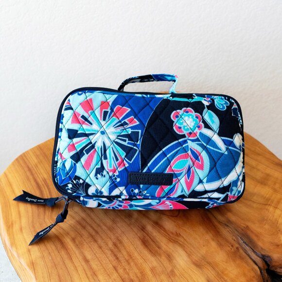 VERA BRADLEY LOTUS FLOWER SWIRL "BLUSH & BRUSH" COSMETIC CASE